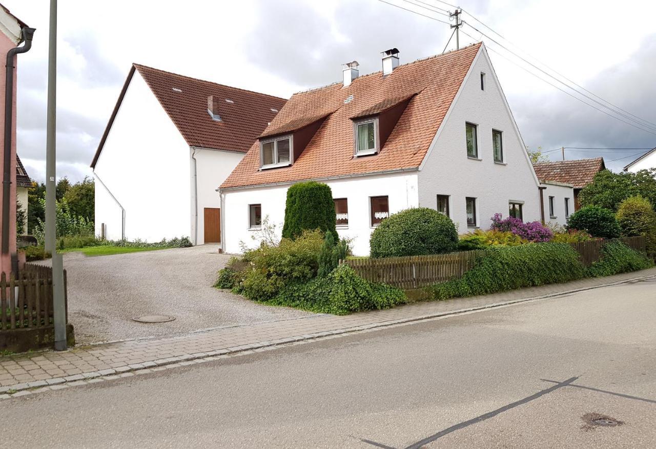 Kleines Haeuschen Im Gruenen Villa Monheim  Eksteriør bilde